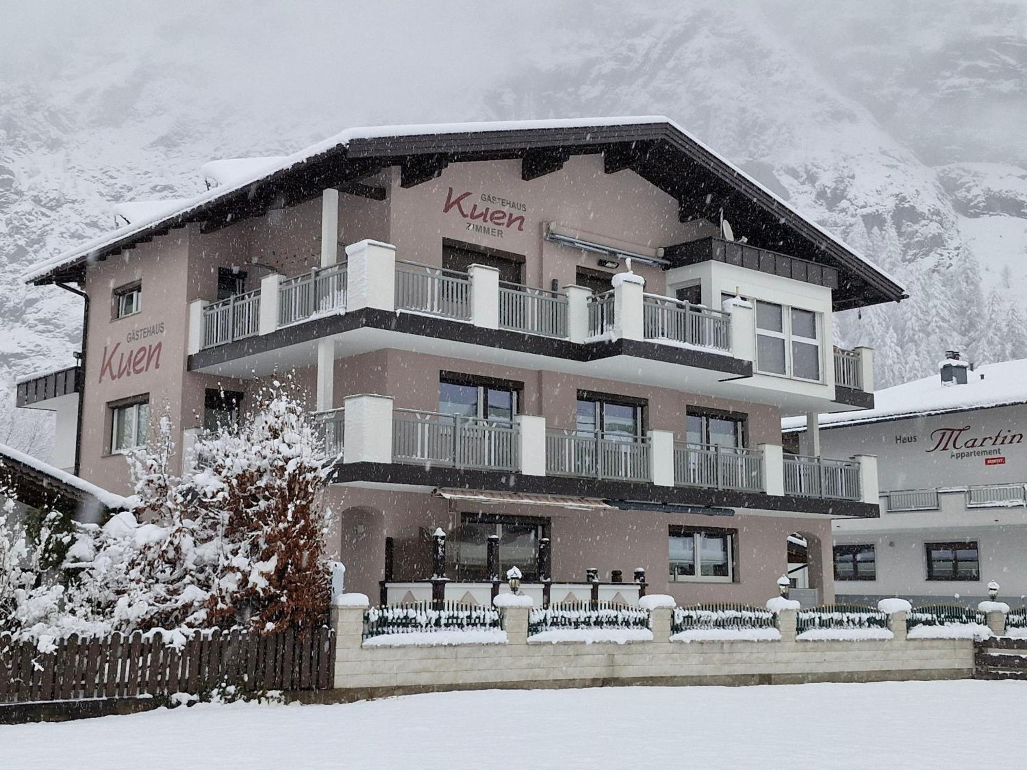 Gaestehaus Kuen Längenfeld Esterno foto